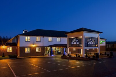 Holiday Inn Express Canterbury, an IHG Hotel