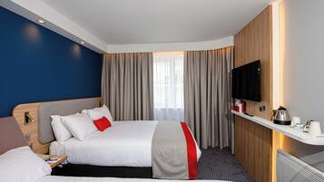 Zimmer, 1Â Doppelbett und Schlafsofa