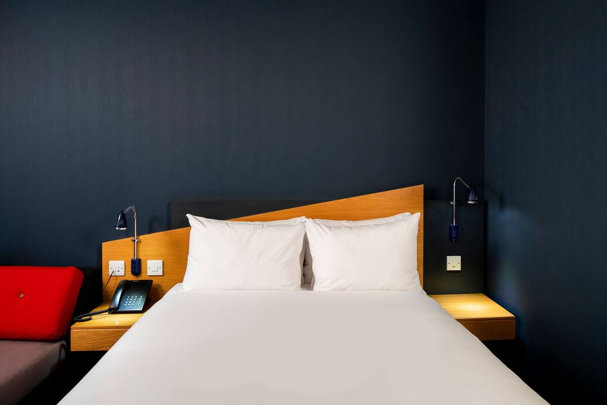 In-room safe, desk, laptop workspace, iron/ironing board