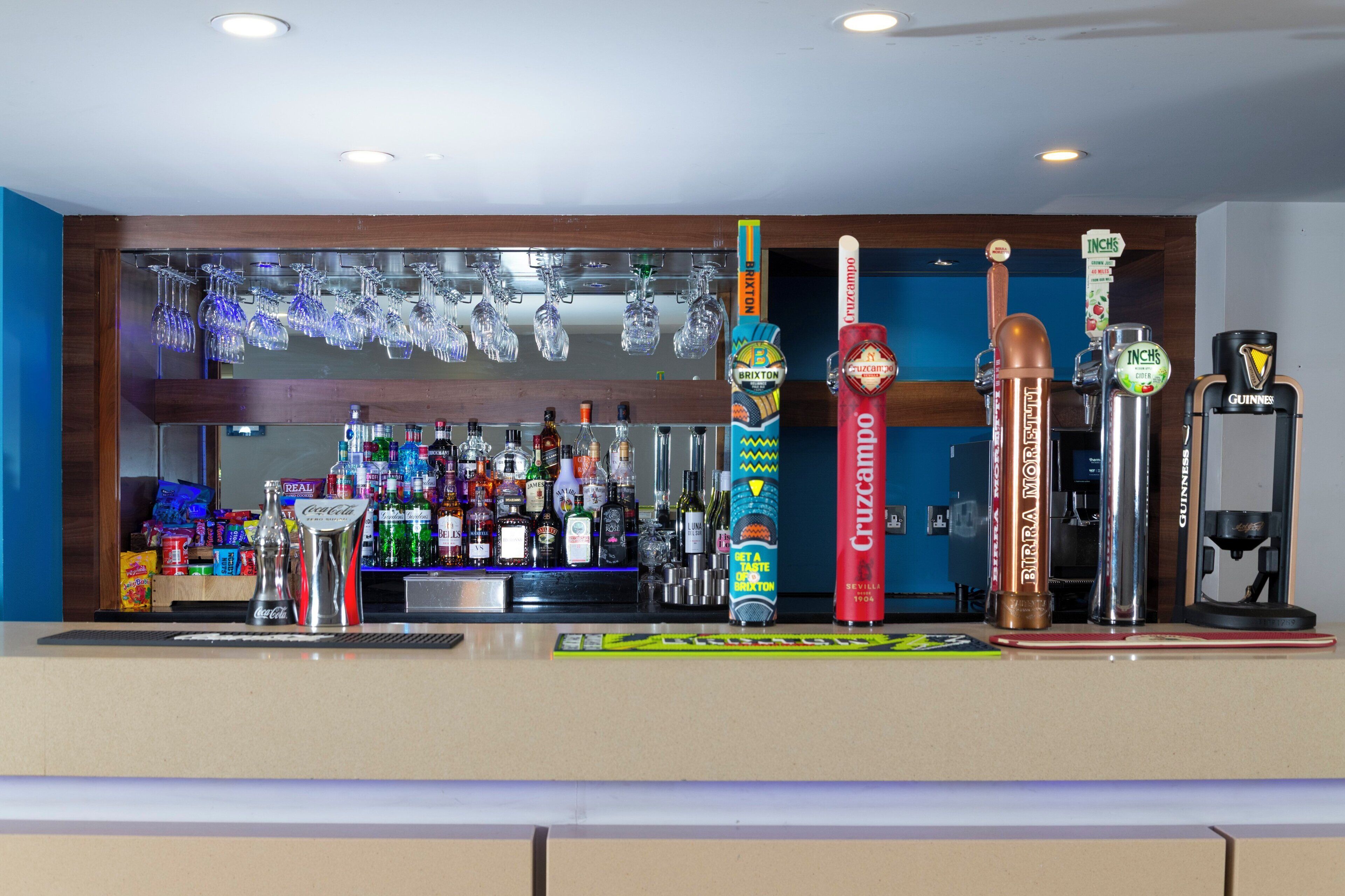 Bar (di hartanah)