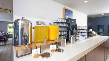 Desayuno buffet incluido todos los días