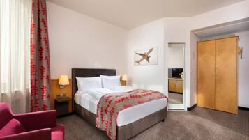 Minibar, in-room safe, desk, soundproofing