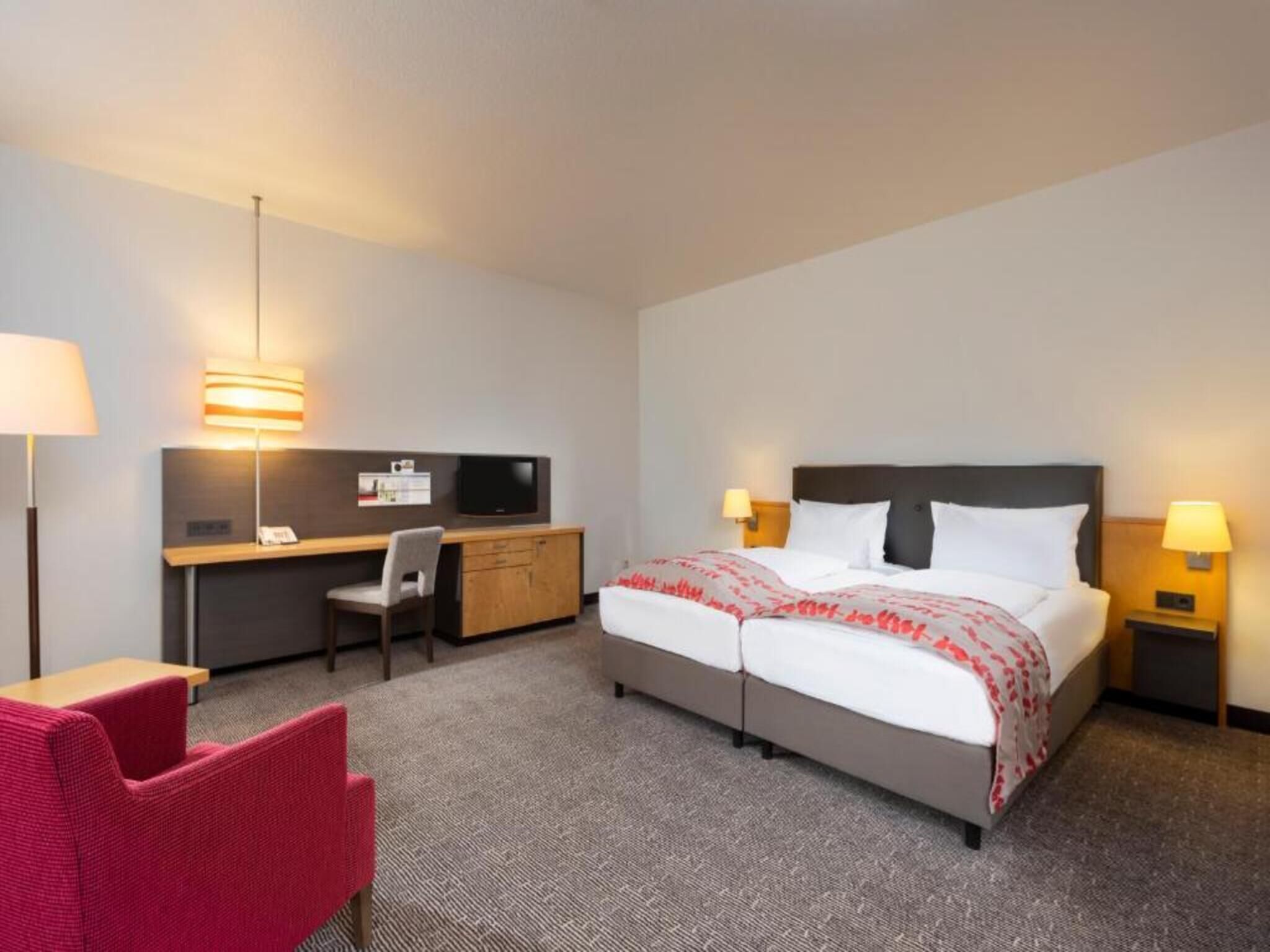 Minibar, in-room safe, desk, soundproofing