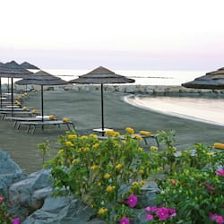 Bãi biển riêng, quán bar trên bãi biển
