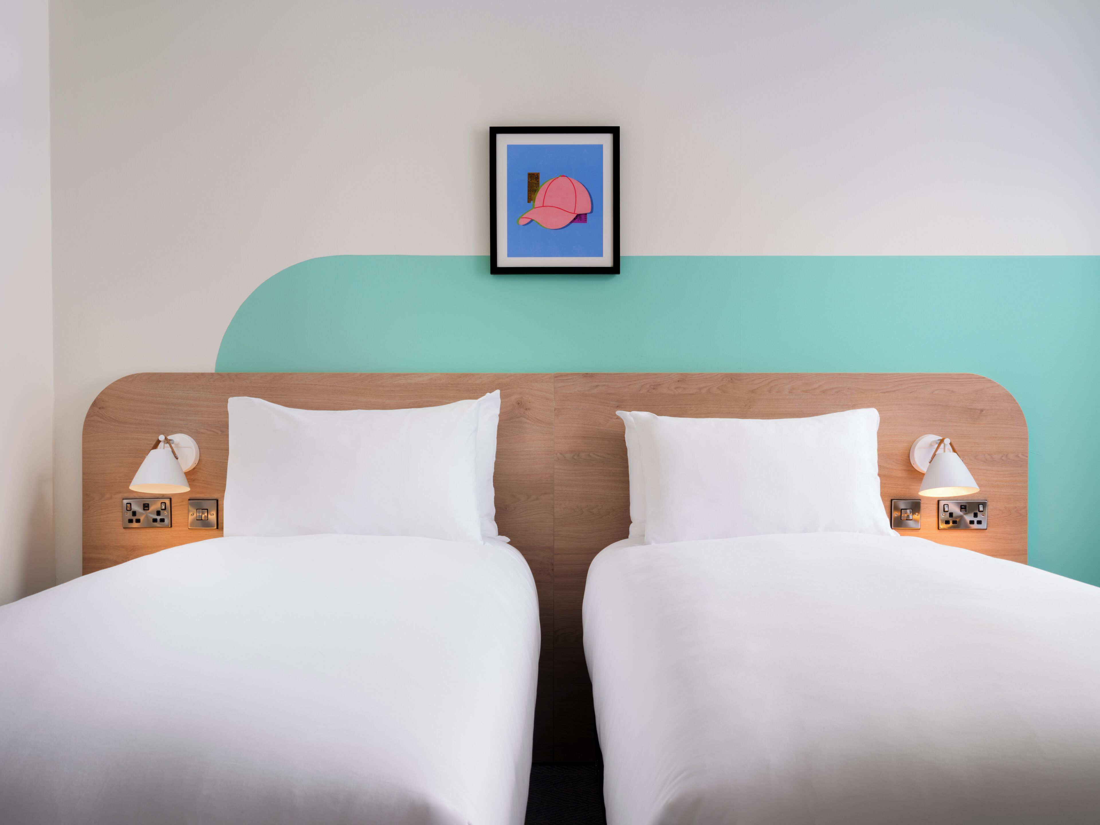 In-room safe, individually furnished, desk, iron/ironing board