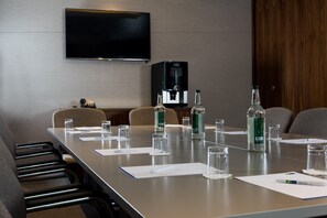 Meeting facility - Holiday Inn Express London - Wimbledon South by IHG (London)