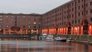 Unclassified image, 4 of 157, button - Holiday Inn Express Albert Dock by IHG (Liverpool)