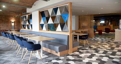 Holiday Inn Express Albert Dock by IHG