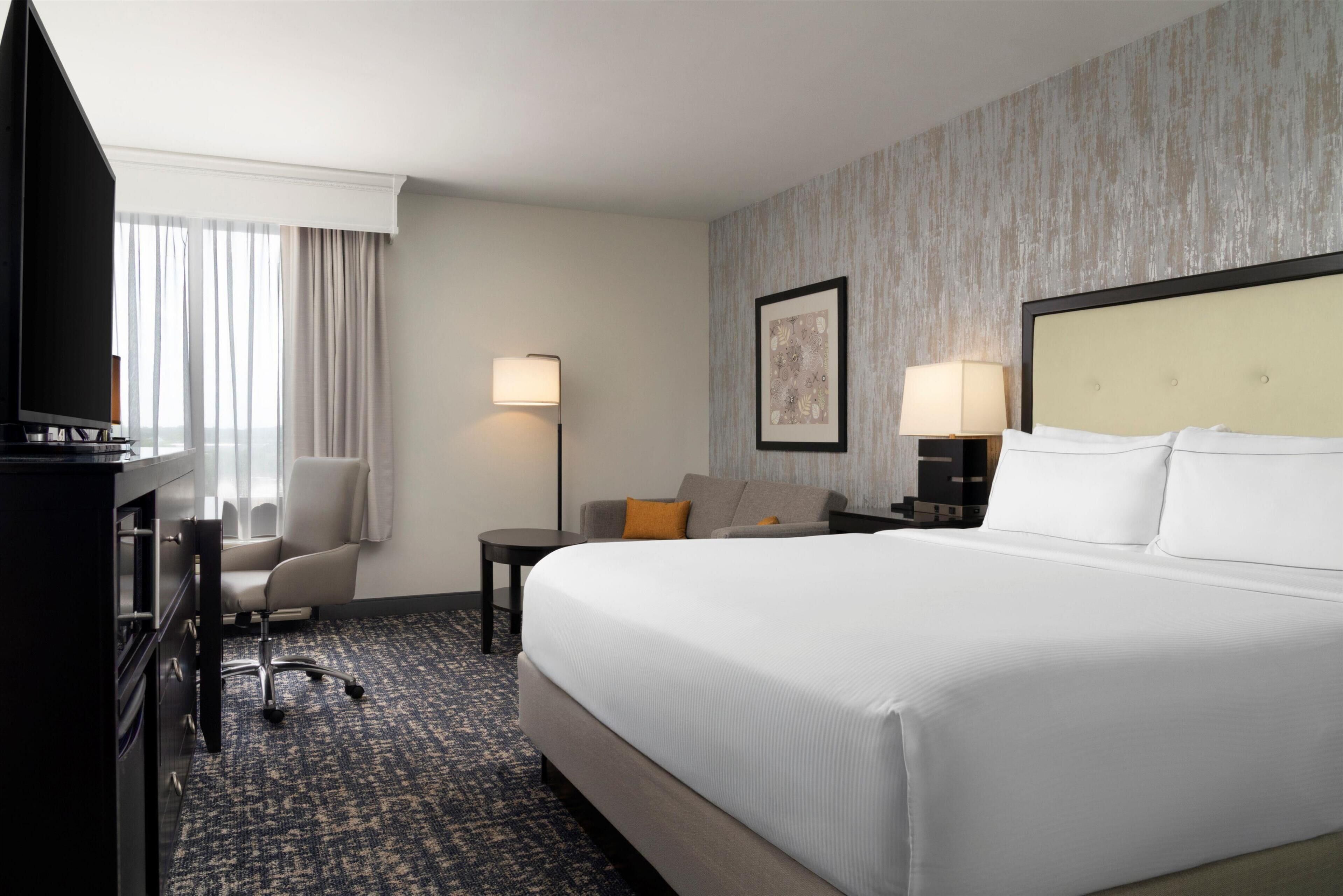 Room, 1 King Bed with Sofa bed, Non Smoking | In-room safe, desk, laptop workspace, blackout drapes