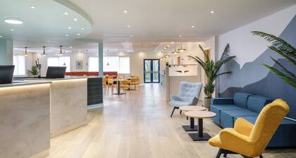 Garner Hotel Rotherham East by IHG