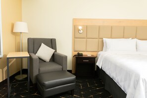 Standard Room | In-room safe, desk, iron/ironing board, free cots/infant beds