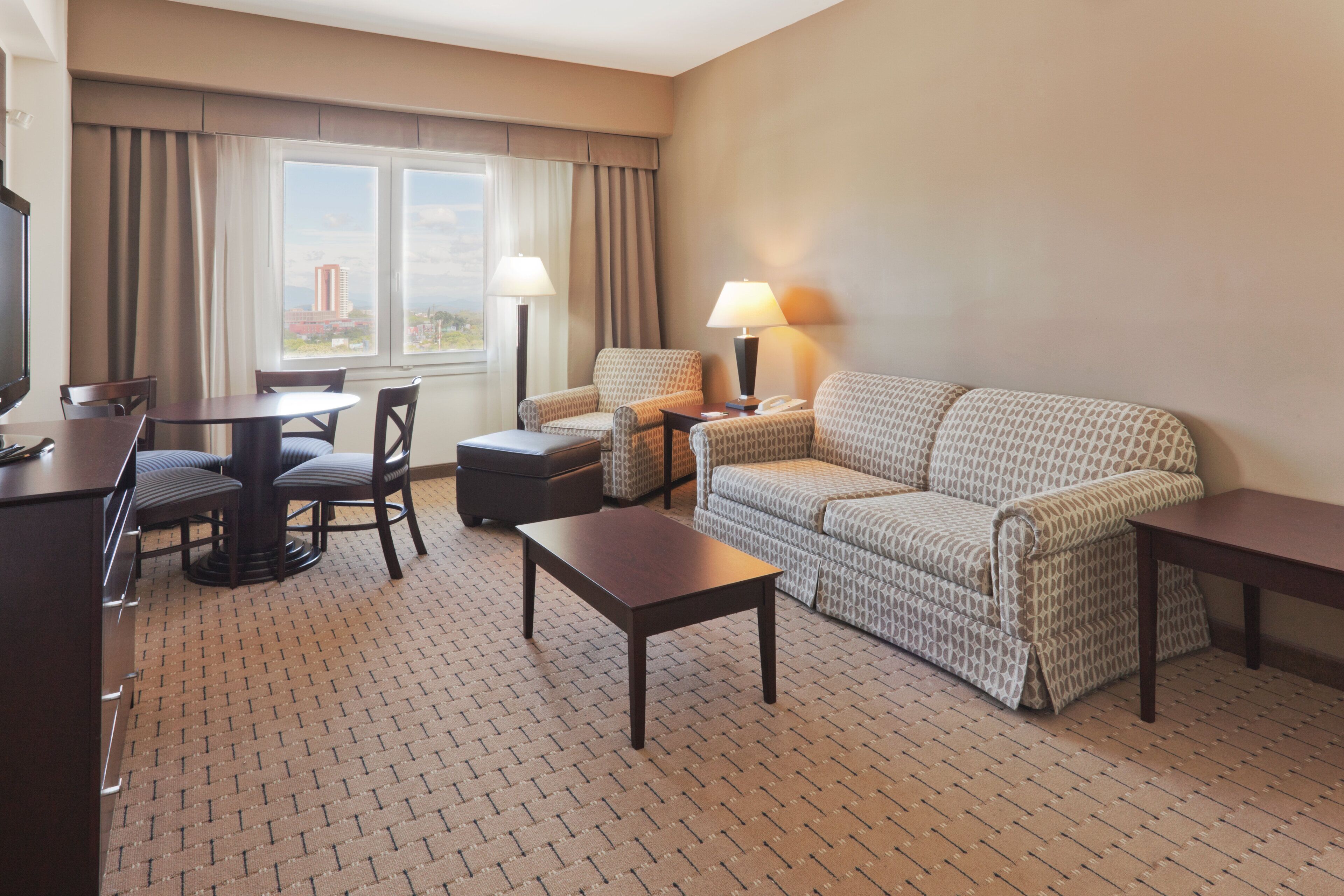 Photo - Holiday Inn San Salvador by IHG