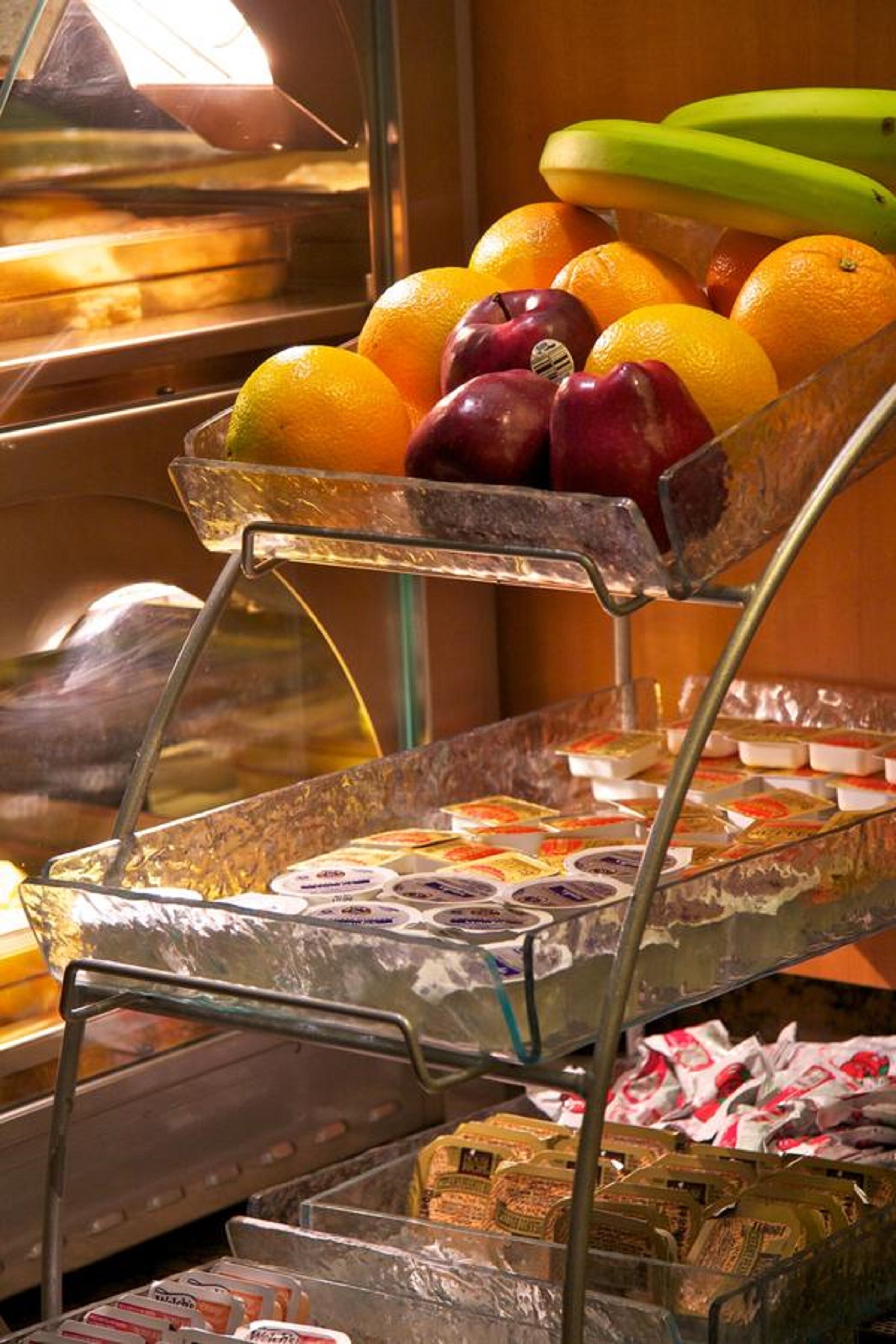 free daily on-the-go breakfast