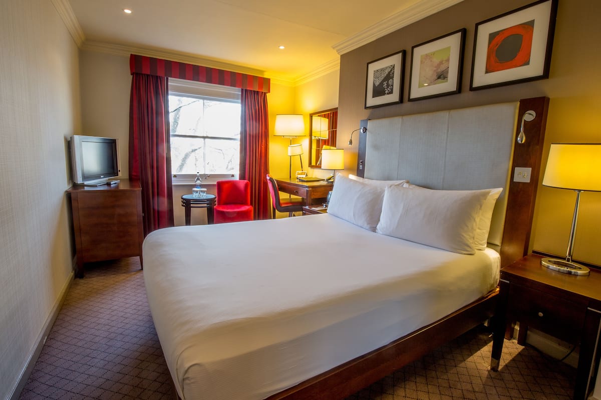 Superior Room, 1 King Bed | Premium bedding