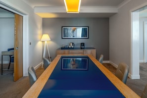 Suite | Esszimmer