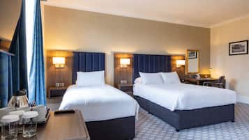 1 bedroom, premium bedding, in-room safe, desk