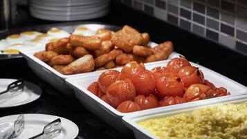 Daily English breakfast (GBP 18.95 per person)