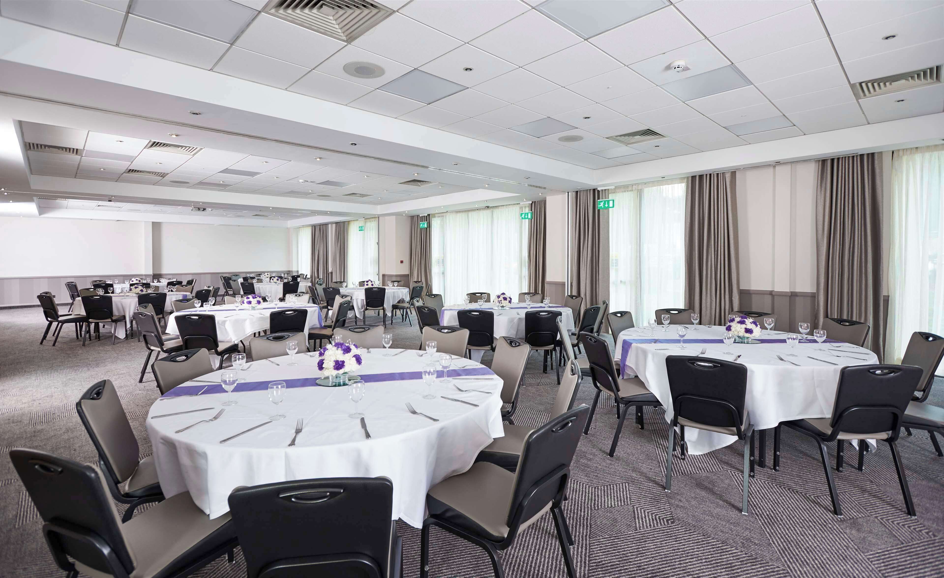 Foto - DoubleTree by Hilton Bristol North