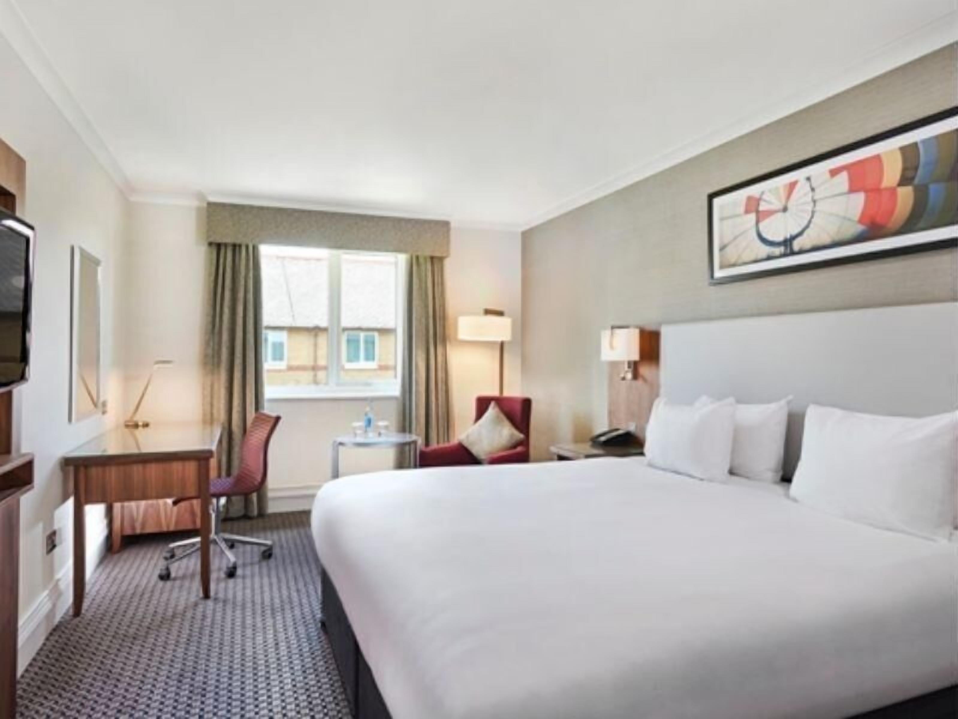 Strykejern/-brett, barnesenger (inkludert) og wi-fi (inkludert)