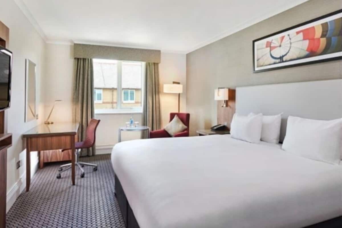 Tabla de planchar con plancha, cunas gratuitas y wifi gratis