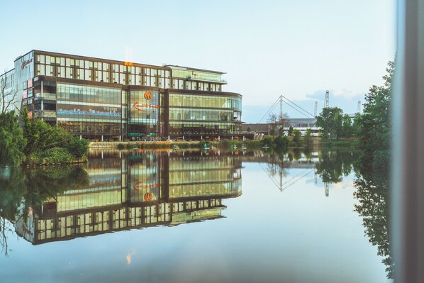 Point of interest - Hilton Birmingham Metropole (Birmingham)
