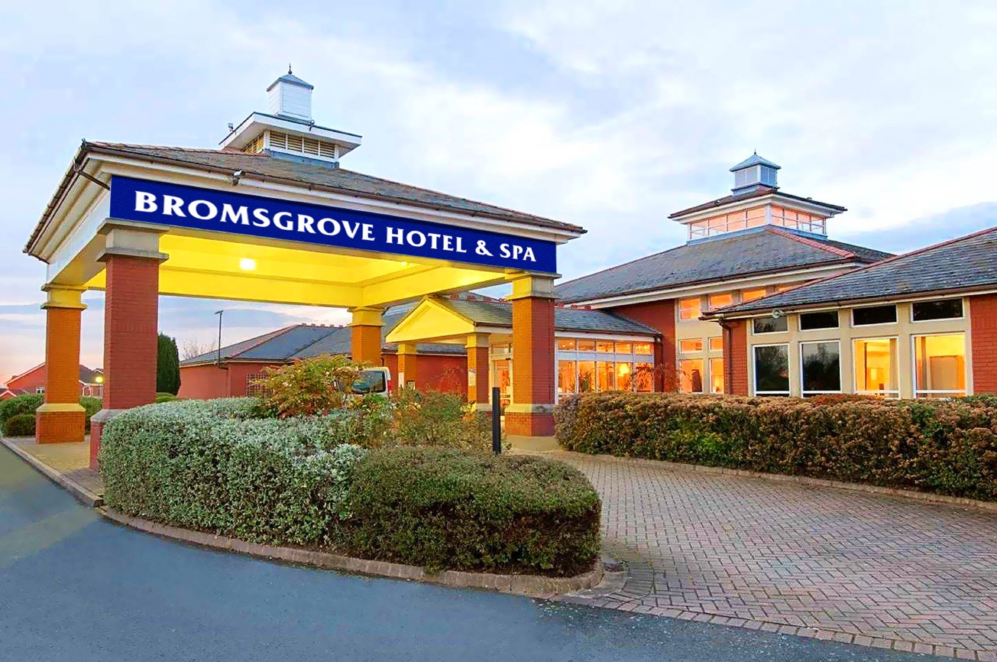 Photo - Bromsgrove Hotel