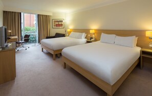 In-room safe, desk, laptop workspace, iron/ironing board - Hilton Leicester (Leicester)