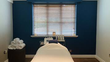 Espace de soins pour les couples, soins corporels, soins d'aromathérapie