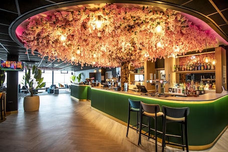 Bar (sur place). Best Western Palace Hotel & Casino