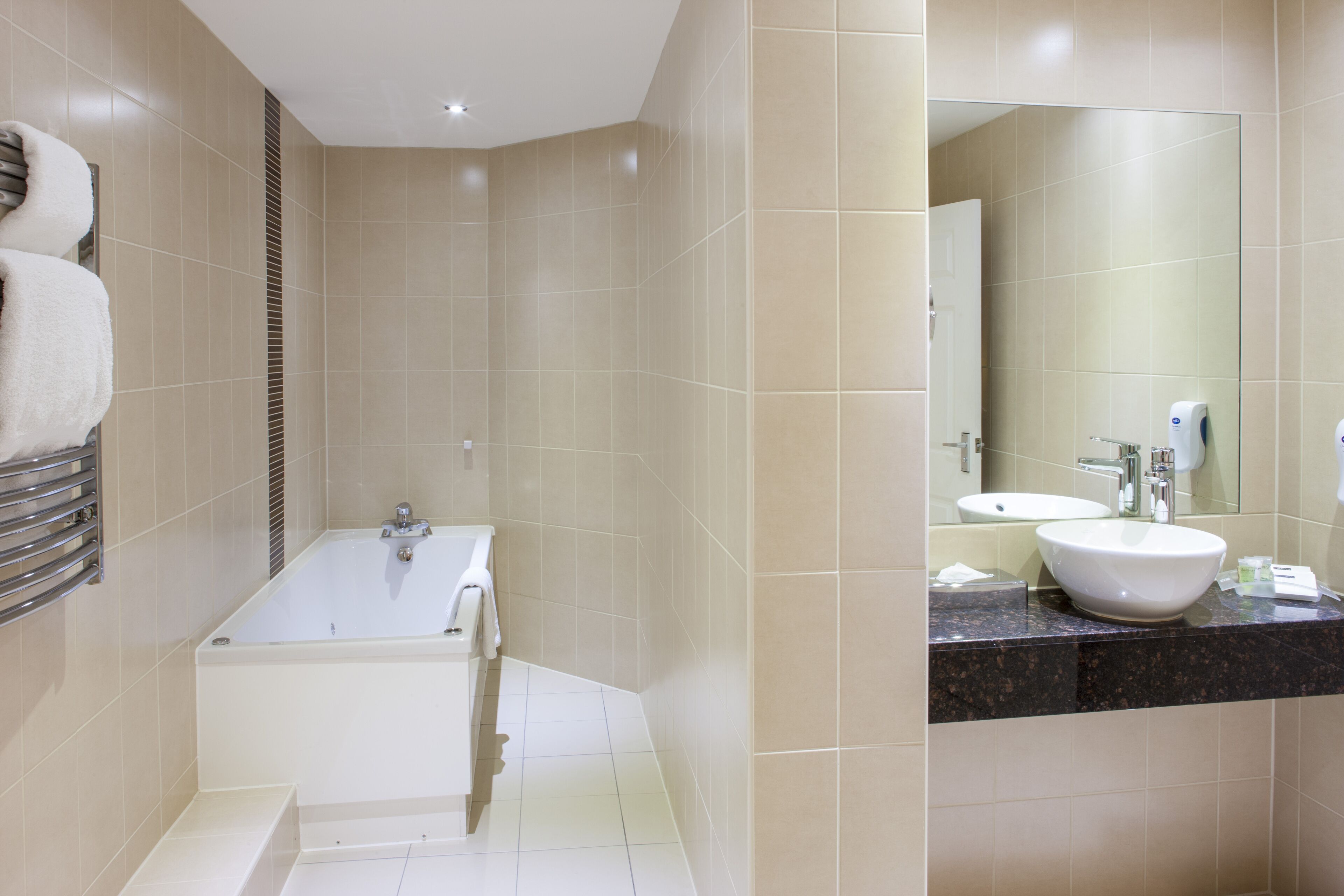 Photo - Holiday Inn Norwich North, An Ihg