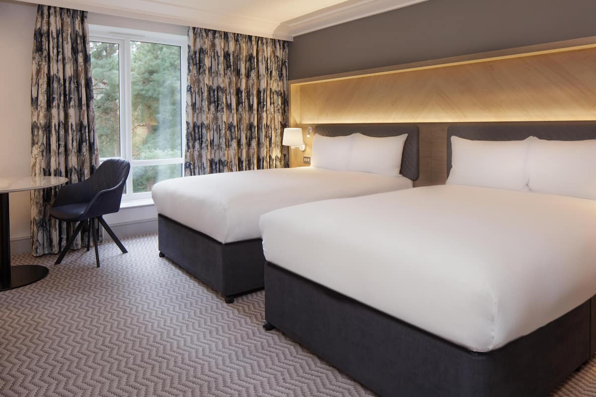 Room (Accessible ) | In-room safe, desk, laptop workspace, blackout drapes