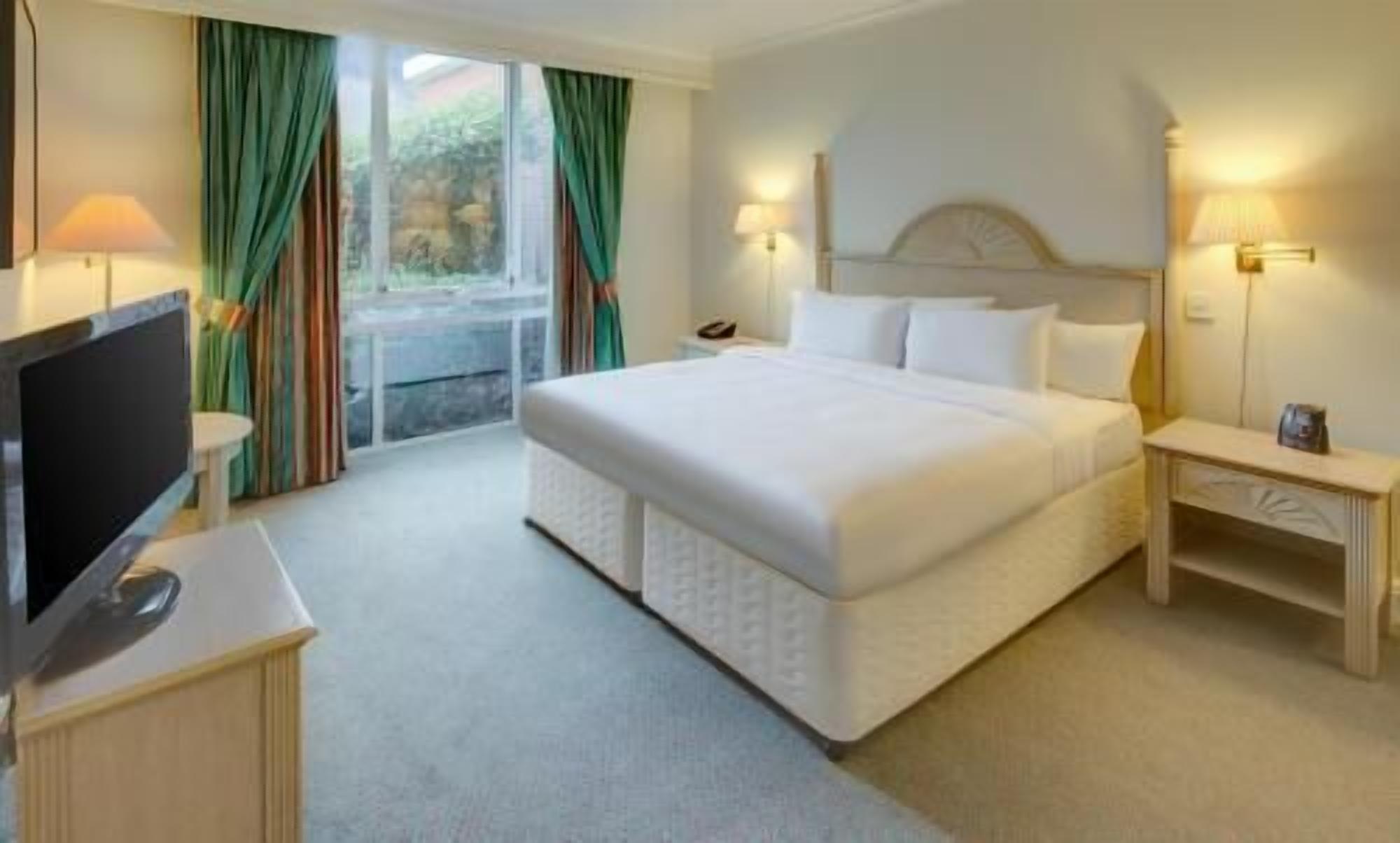 In-room safe, desk, laptop workspace, blackout curtains