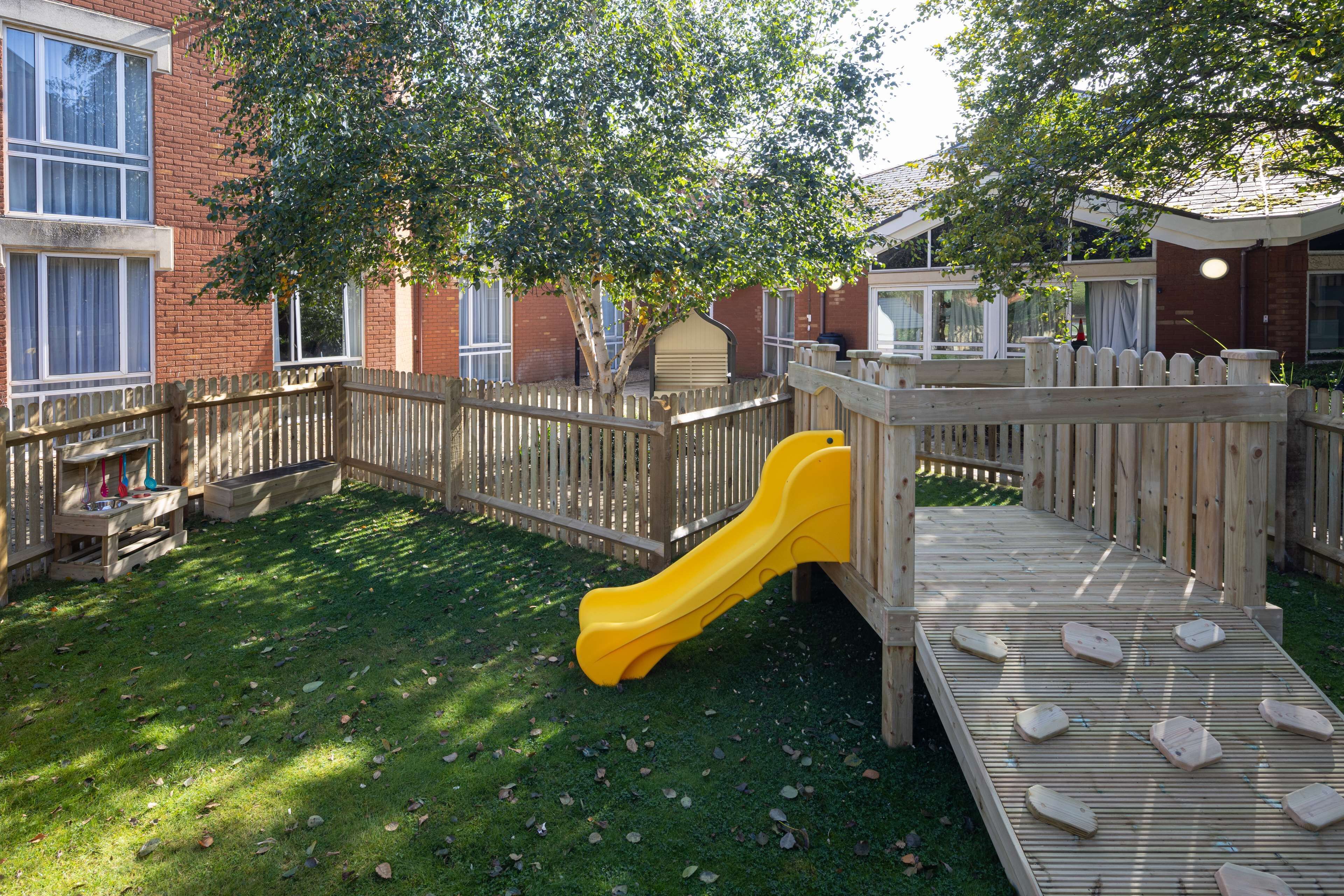 children’s play area – outdoor