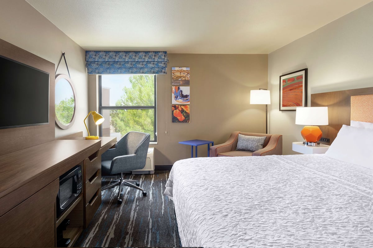 Premium bedding, pillowtop beds, in-room safe, individually decorated