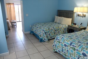 华丽套房, 阳台, 海湾景观 | 1 多间卧室、办公桌、免费婴儿床、折叠床/加床（额外收费）