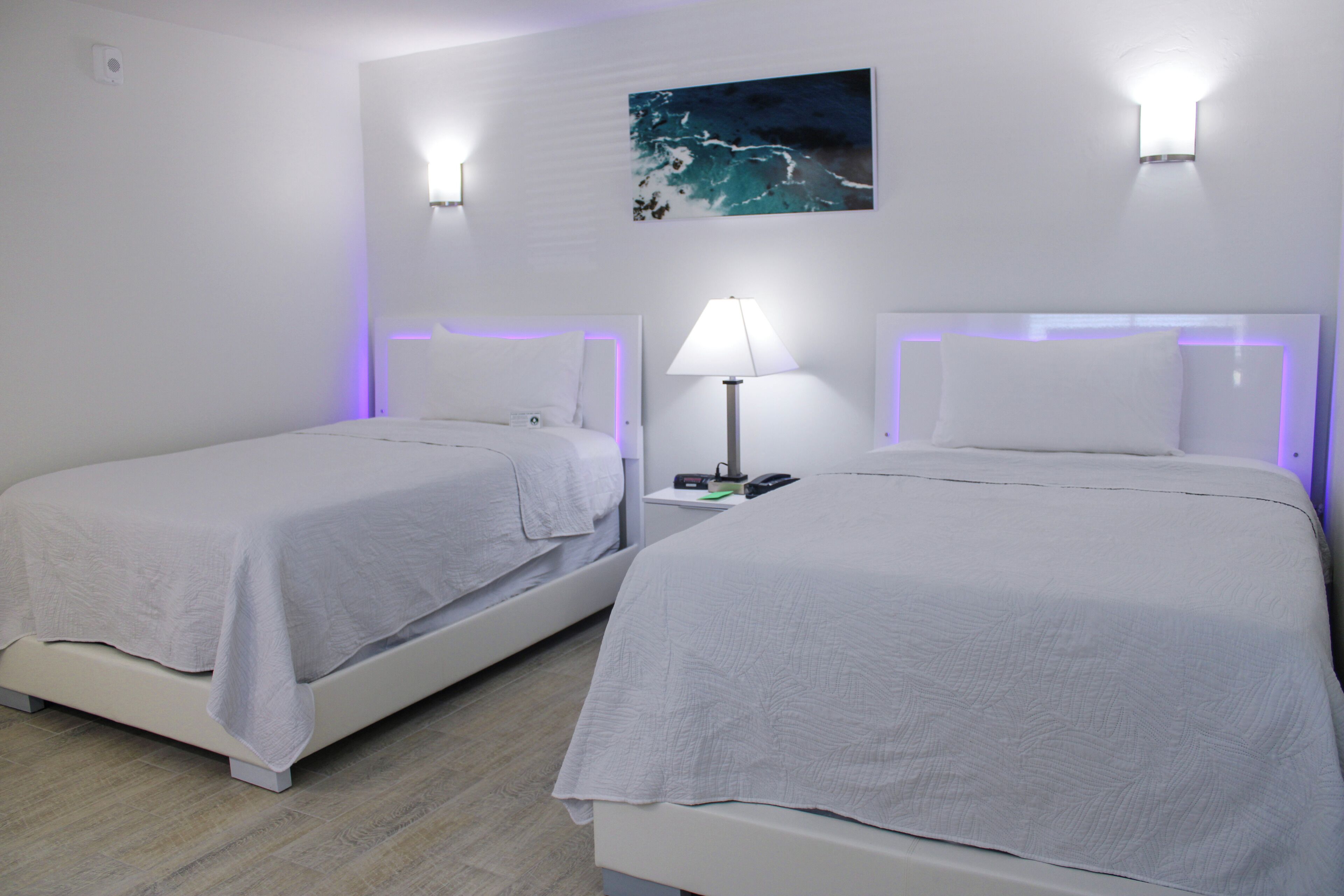Deluxe Suite, 1 Bedroom, Balcony, Bay View | 1 bedroom, free WiFi, bed sheets