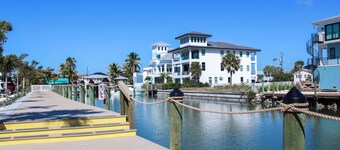 The Bay Inn at Lani Kai