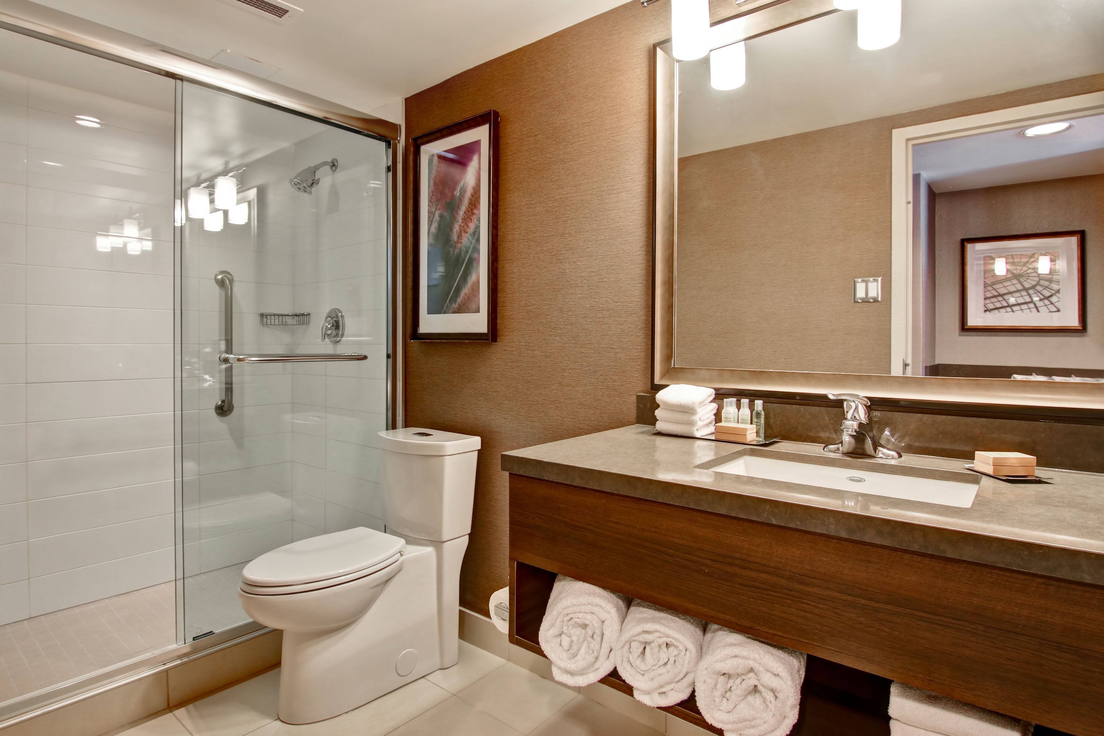 Foto - DoubleTree by Hilton West Edmonton