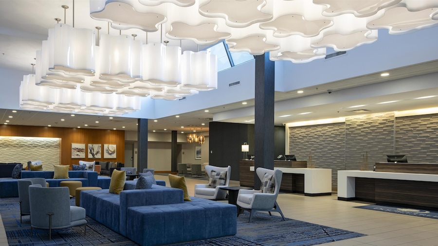 DoubleTree by Hilton Hotel West Edmonton