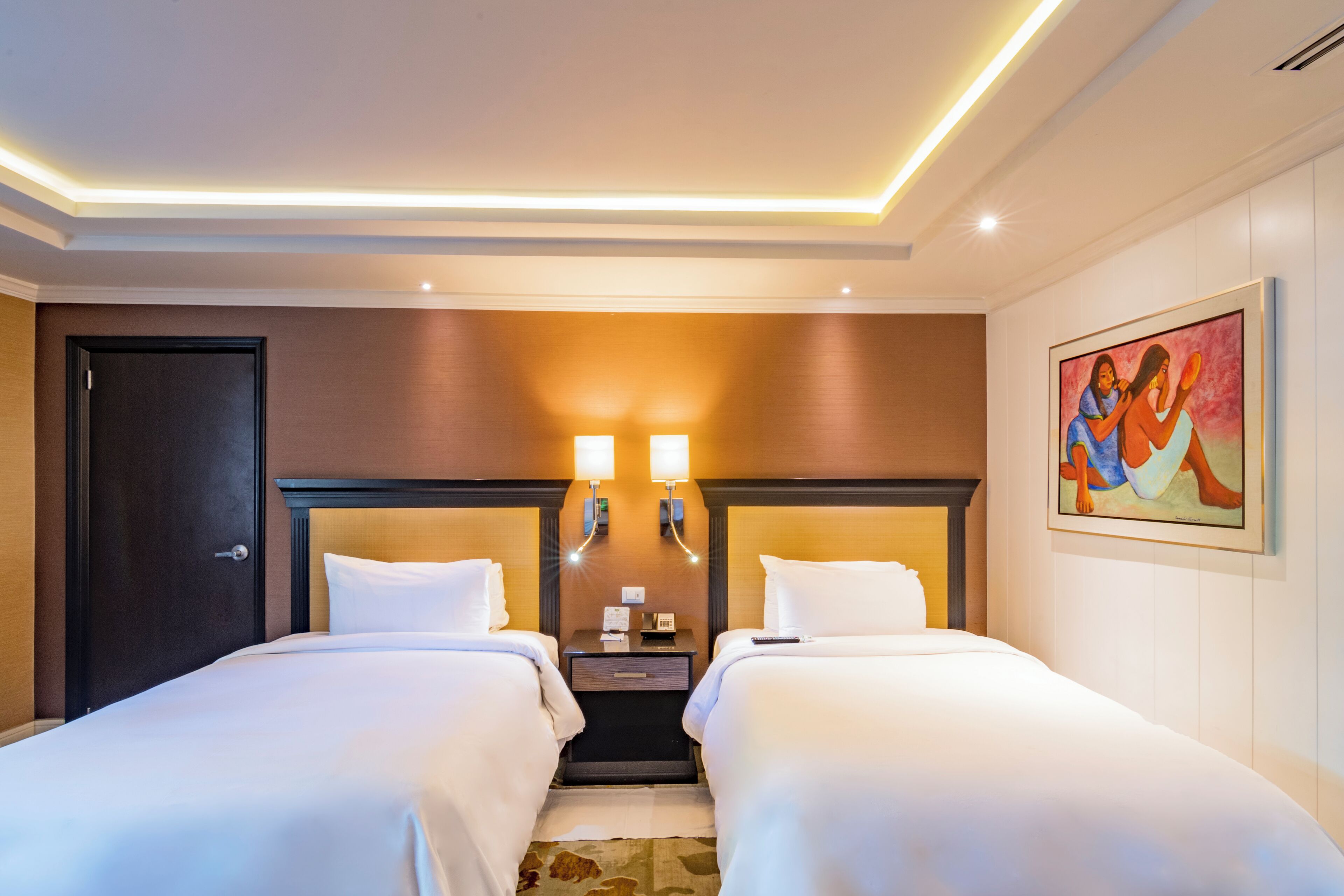 bungalow, 2 double beds | 1 bedroom, down duvets, in-room safe, desk