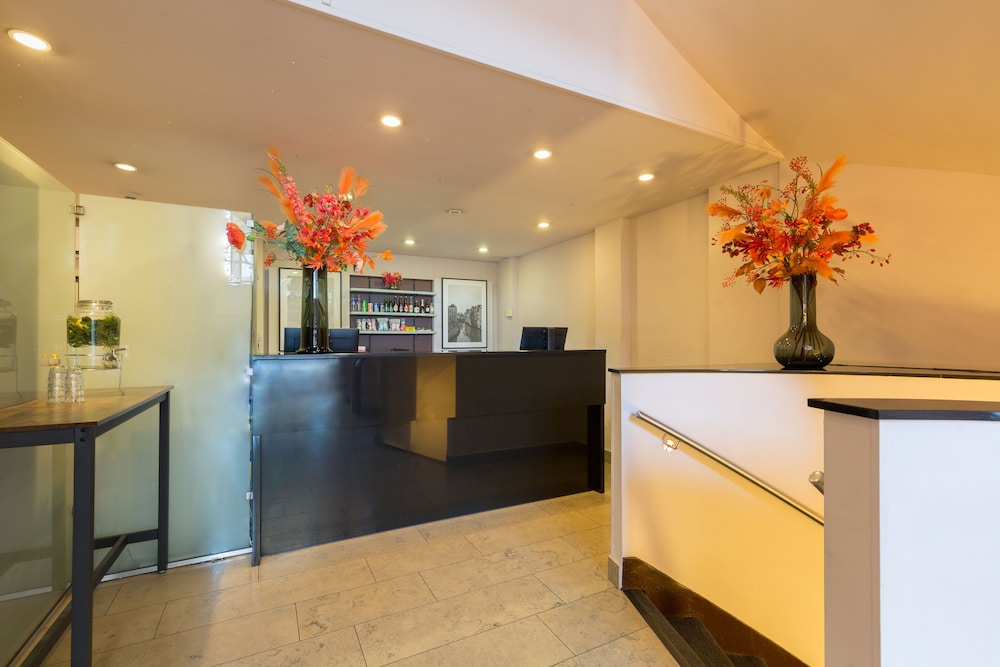 Leonardo Hotel Utrecht City Center by null