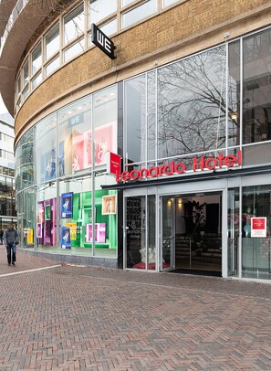 บริเวณภายนอก