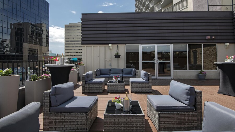 DoubleTree by Hilton Hotel & Conference Centre Regina