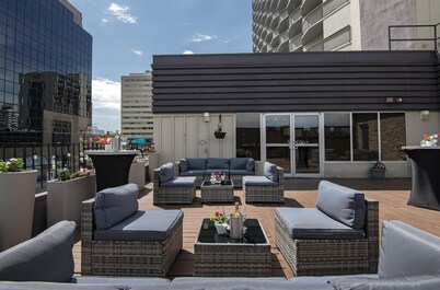 DoubleTree by Hilton Hotel & Conference Centre Regina