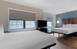 Studio, 2 Double Beds, Non Smoking | Desk, blackout drapes, iron/ironing board, free WiFi