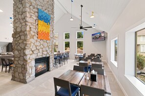 Tägliches inbegriffenes Frühstück zur Selbstbedienung