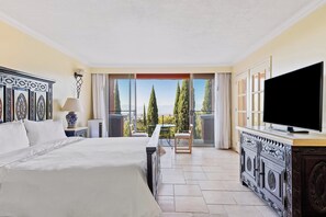 Pillow-top beds, in-room safe, desk, laptop workspace