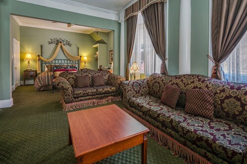 Rose Garden Inn