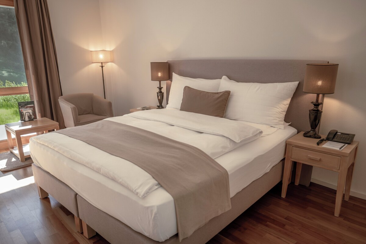 Classic Double Room, Balcony | Premium bedding, in-room safe, blackout drapes