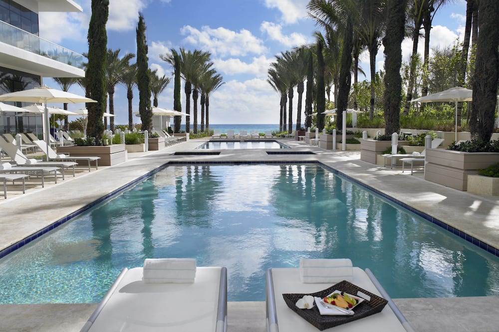 Grand Beach Hotel Surfside